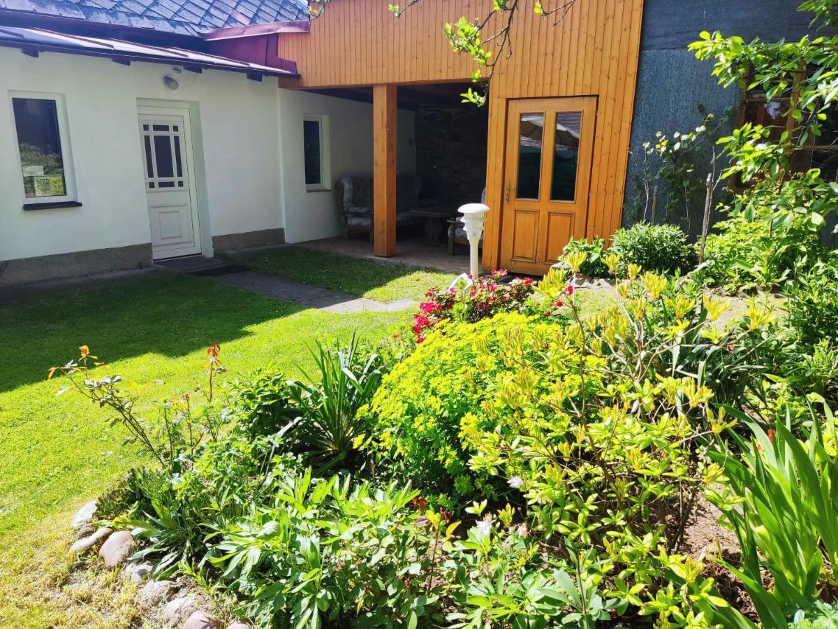 Apartman Utvina Bagian luar foto